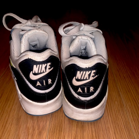 Nike Air Max 90 - Picture 3 of 5